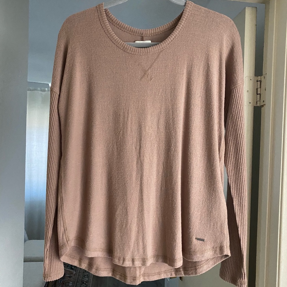 Women’s Abercrombie, Long Sleeve Crew Tee/Sweater